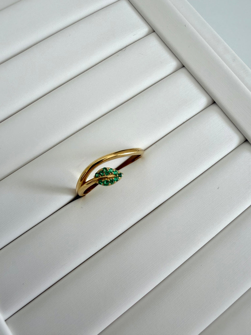Anello Foglia in Oro 18kt