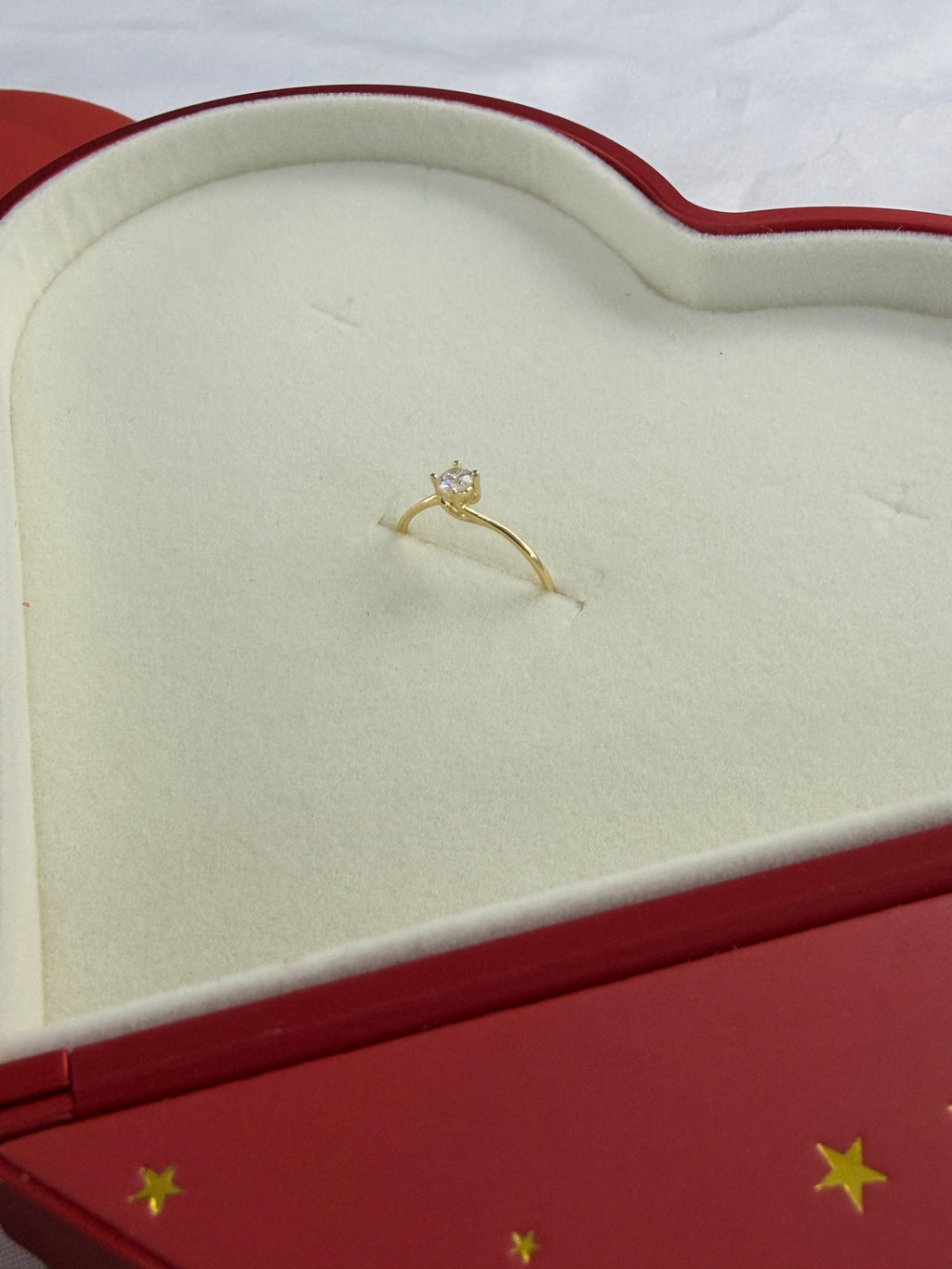 Box con Anello in oro 18kt