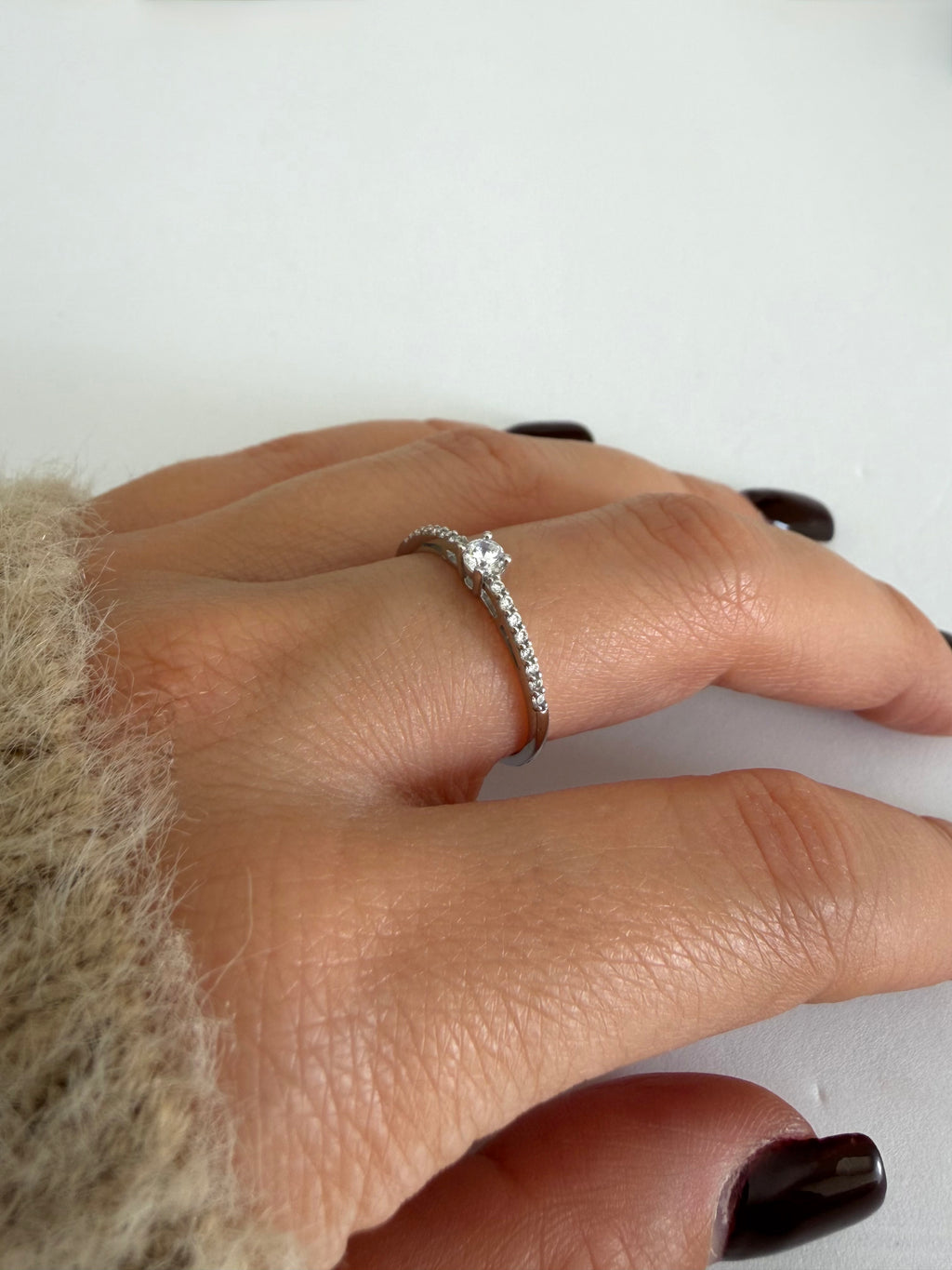 Anello Solitario Classico in Oro 18kt